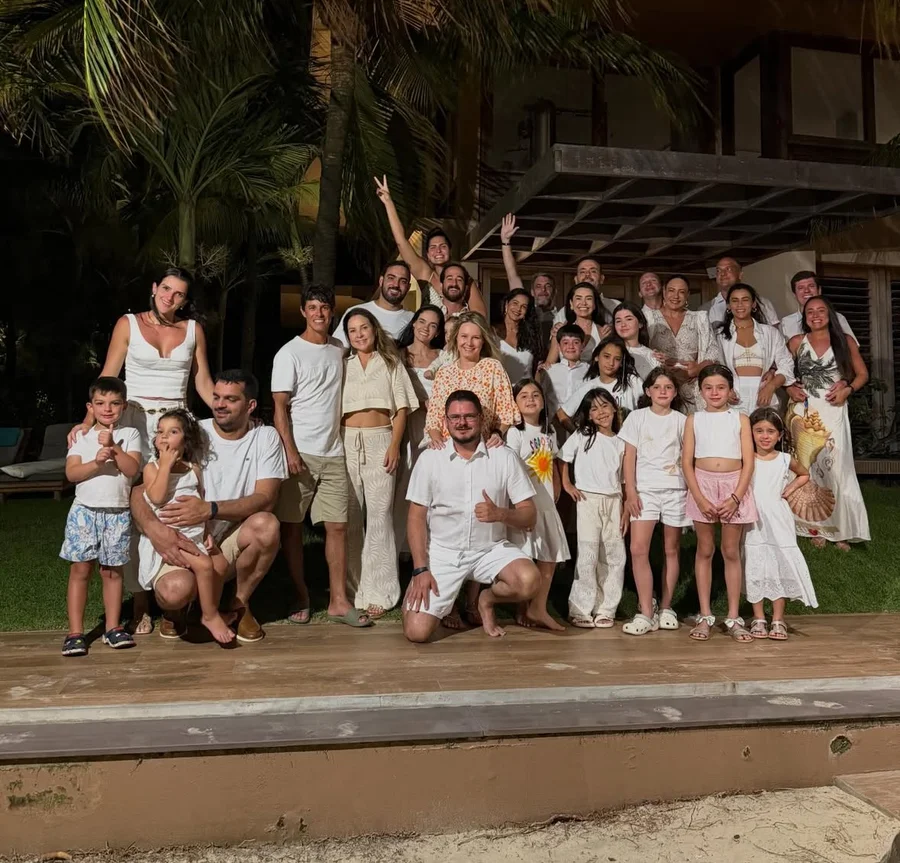 Grupo de família em viagem sob medida LDL Viagens